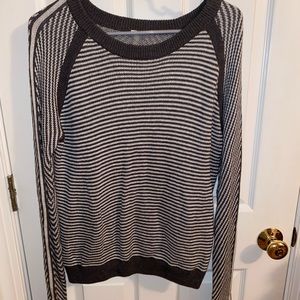 Lululemon sweater
